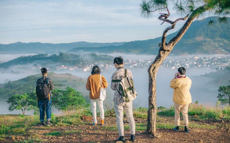 Khái niệm về du lịch theo tour?